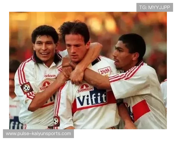 足球场上的传奇拼搏故事 十大最励志球星带你走向巅峰