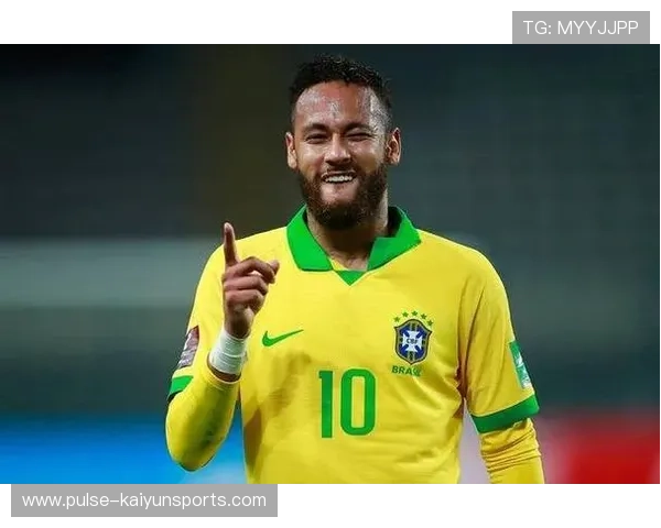 足球巨星背后故事与成长历程全景展示图片集