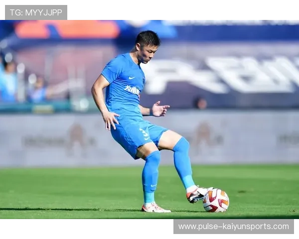 足球队长风采:领袖人物如何引领球队走向辉煌 足球队长风采:领袖人物如何引领球队走向辉煌